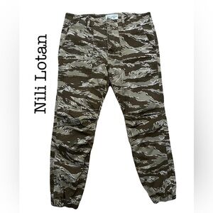 Nili lotan tiger print camo pants sz 6